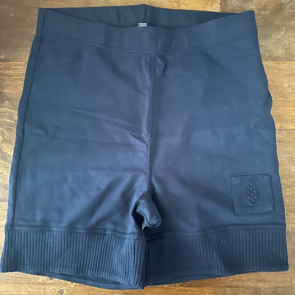 Free People Movement Women's Navy Biker Athletic Shorts‎ ladies Large NWOT